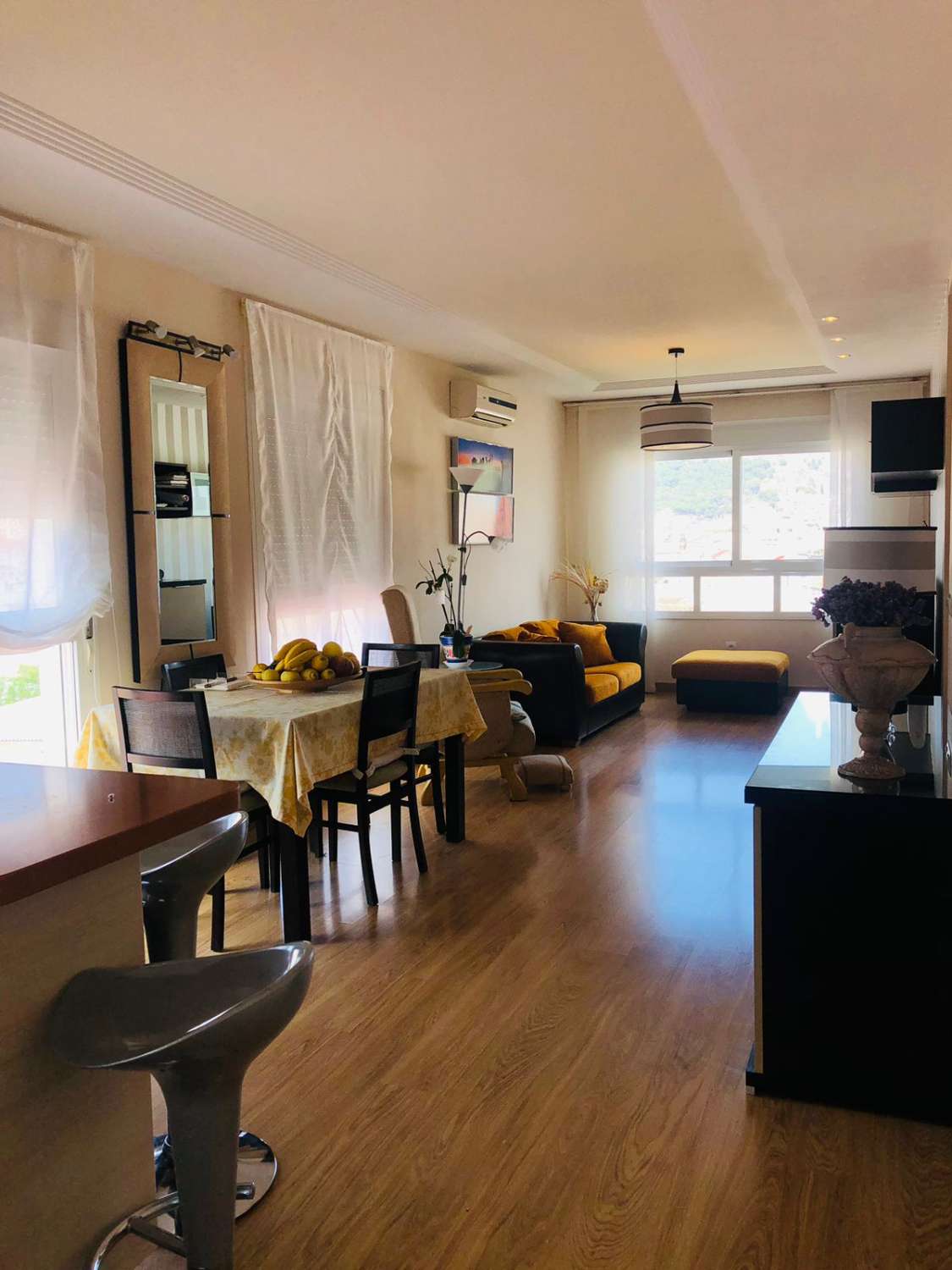 Penthouse zur miete in Málaga